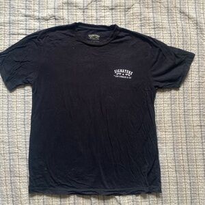 Levi’s Black Tee